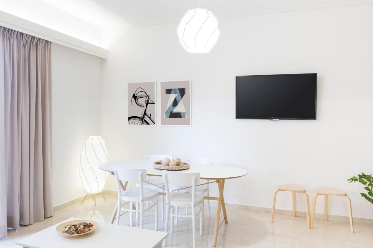 Effie'S Cozy Beach Front Apartment Rethimno Eksteriør billede